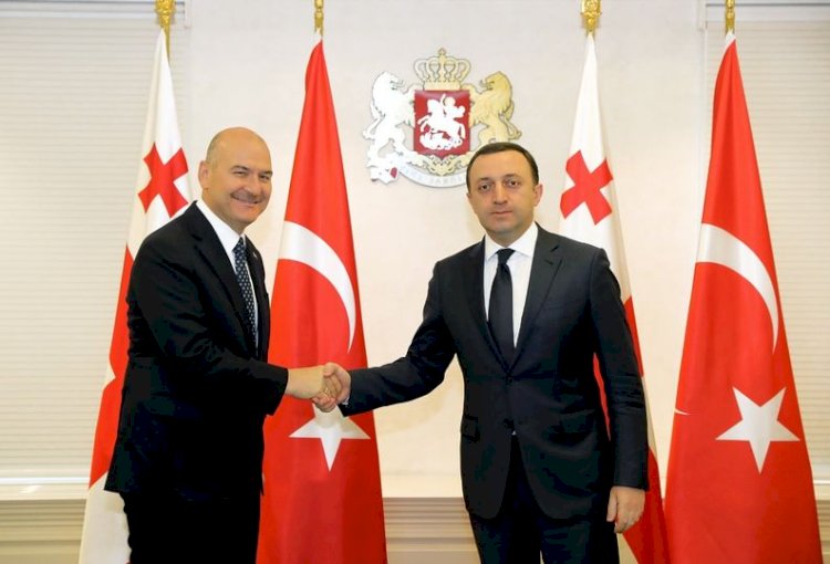 Bakan Soylu Gürcistan Başbakanı Garibaşvili ile görüştü